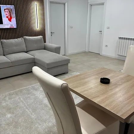 Gildo Belvedere 1 Apartment
