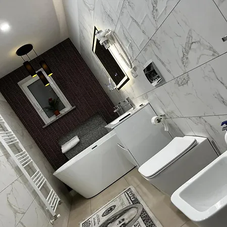 Apartment Gildo Belvedere 1 Borsa (Maramures)
